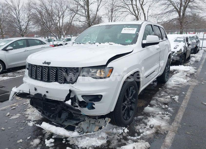 Photo 6 of 2017 Jeep Grand CHEROKEE ALTITUDE 4X4 (VIN 1C4RJFAG2HC951071)