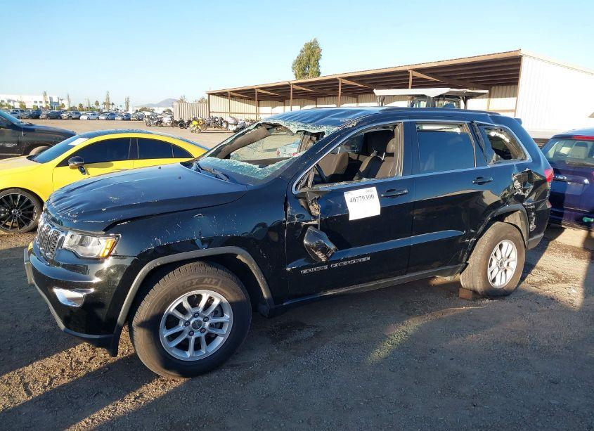 Photo 6 of 2018 Jeep Grand CHEROKEE LAREDO 4X4 (VIN 1C4RJFAG2JC246017)