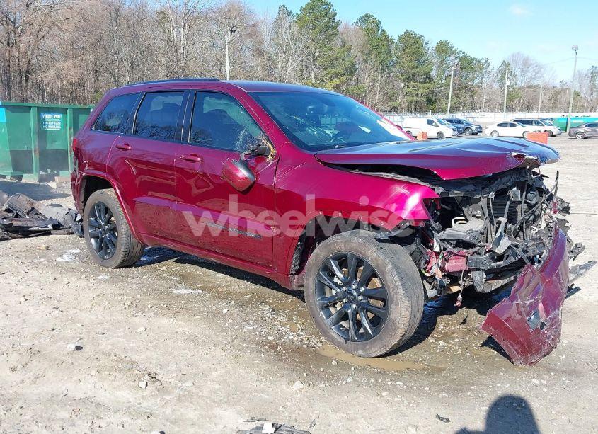 2018 Jeep Grand CHEROKEE ALTITUDE 4X4 (VIN 1C4RJFAG2JC252366) main photo