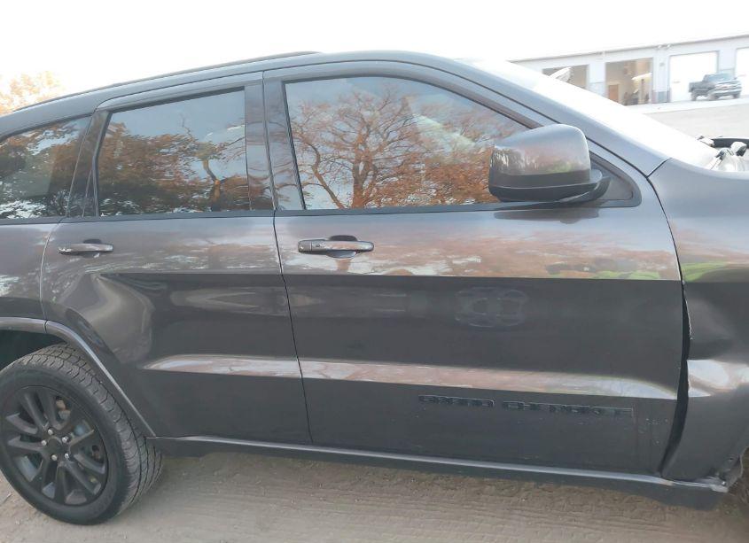 Photo 13 of 2018 Jeep Grand CHEROKEE ALTITUDE 4X4 (VIN 1C4RJFAG2JC257552)