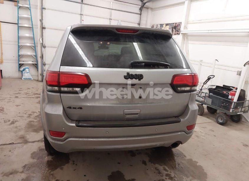 Photo 17 of 2018 Jeep Grand CHEROKEE ALTITUDE 4X4 (VIN 1C4RJFAG2JC297209)