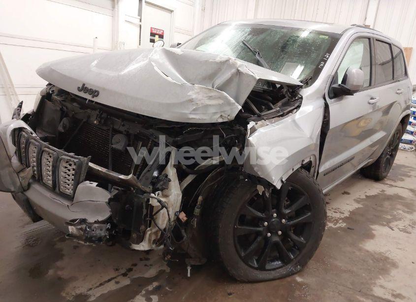 Photo 2 of 2018 Jeep Grand CHEROKEE ALTITUDE 4X4 (VIN 1C4RJFAG2JC297209)