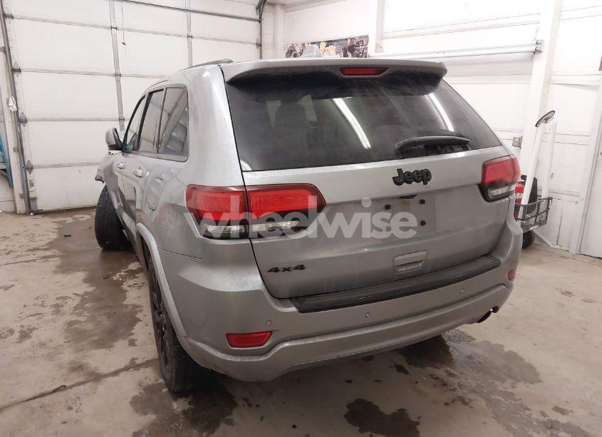 Photo 3 of 2018 Jeep Grand CHEROKEE ALTITUDE 4X4 (VIN 1C4RJFAG2JC297209)