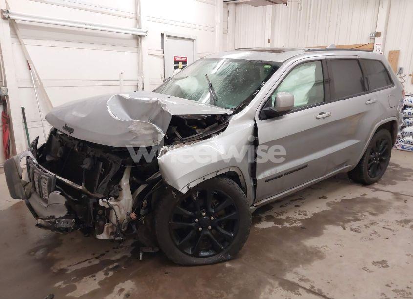 Photo 6 of 2018 Jeep Grand CHEROKEE ALTITUDE 4X4 (VIN 1C4RJFAG2JC297209)