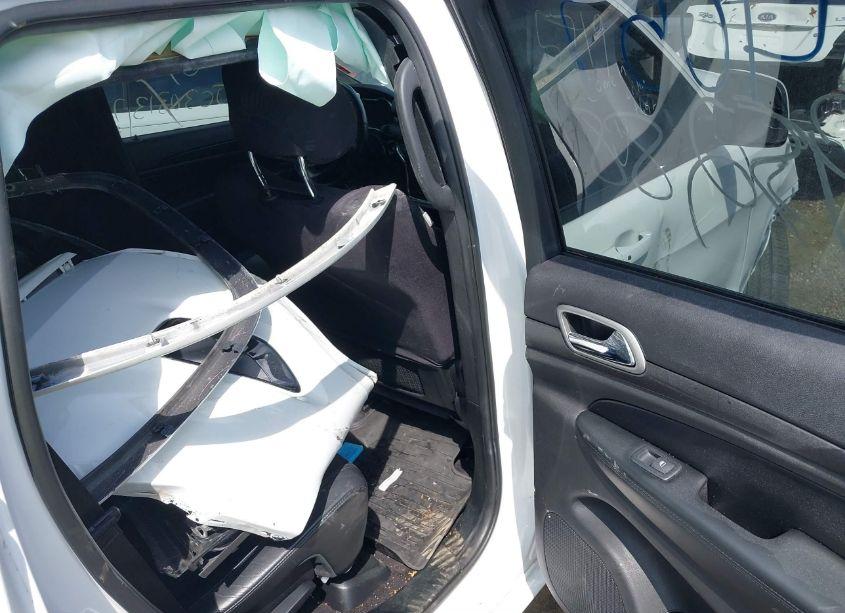 Photo 8 of 2018 Jeep Grand CHEROKEE ALTITUDE 4X4 (VIN 1C4RJFAG2JC303137)