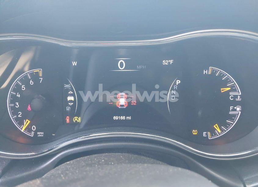 Photo 7 of 2018 Jeep Grand CHEROKEE ALTITUDE 4X4 (VIN 1C4RJFAG2JC303378)