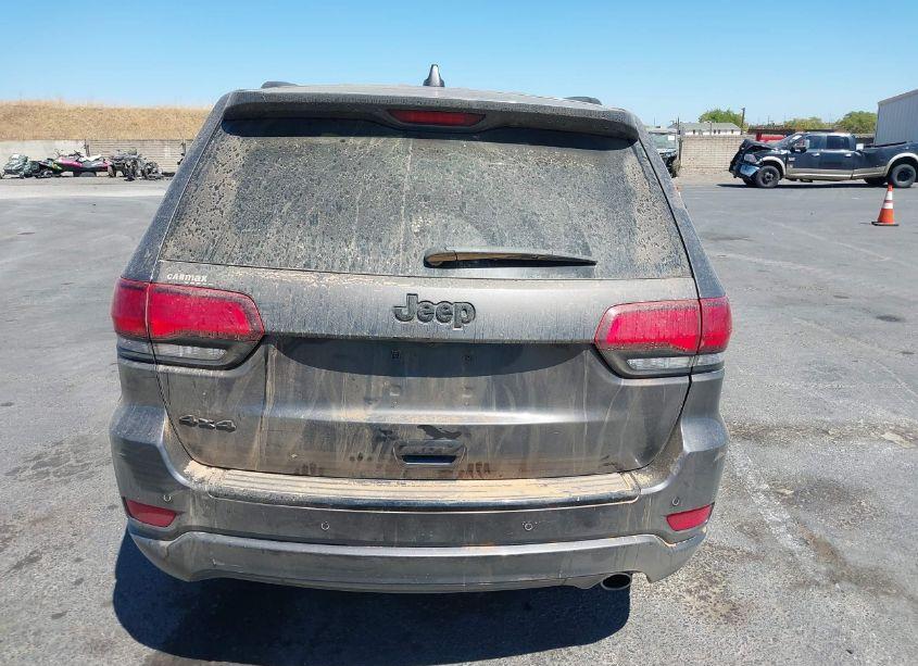 Photo 17 of 2018 Jeep Grand CHEROKEE LAREDO (VIN 1C4RJFAG2JC403920)