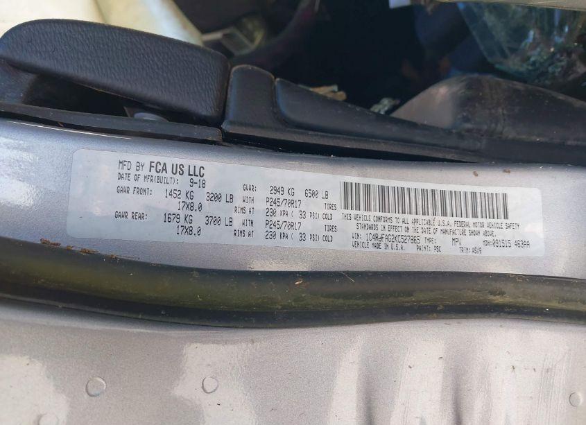 Photo 9 of 2019 Jeep Grand CHEROKEE LAREDO E 4X4 (VIN 1C4RJFAG2KC527865)