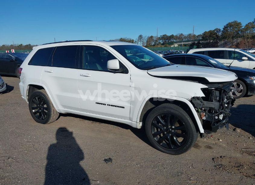 2019 Jeep Grand CHEROKEE ALTITUDE 4X4 (VIN 1C4RJFAG2KC547078) main photo