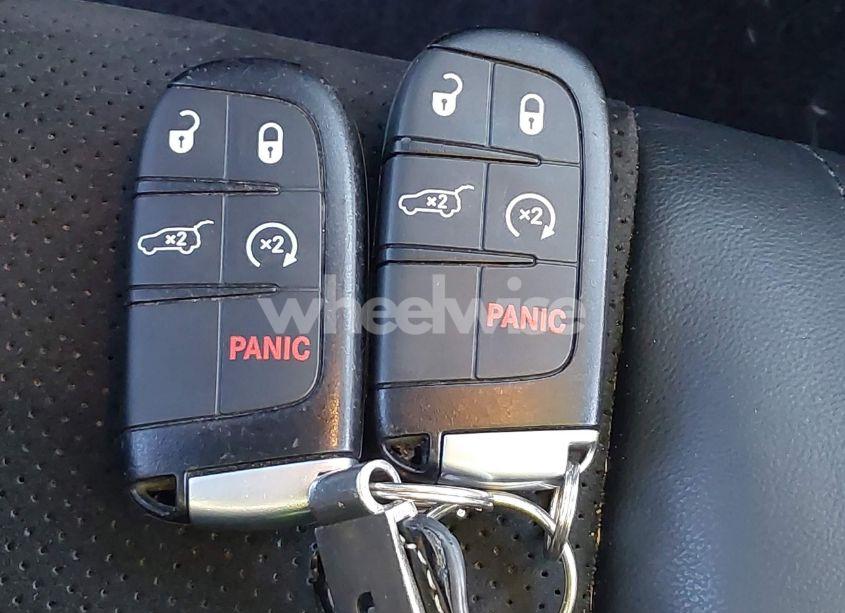 Photo 11 of 2019 Jeep Grand CHEROKEE ALTITUDE 4X4 (VIN 1C4RJFAG2KC547078)