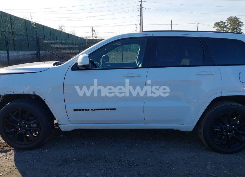 Photo 15 of 2019 Jeep Grand CHEROKEE ALTITUDE 4X4 (VIN 1C4RJFAG2KC547078)