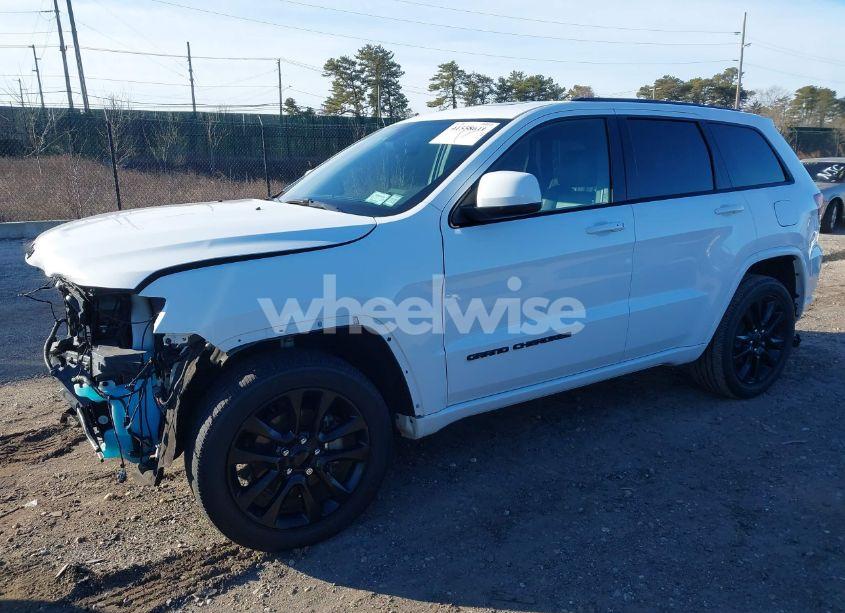 Photo 2 of 2019 Jeep Grand CHEROKEE ALTITUDE 4X4 (VIN 1C4RJFAG2KC547078)