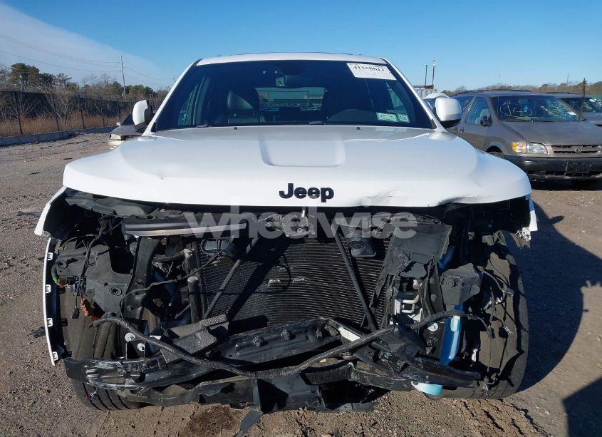Photo 6 of 2019 Jeep Grand CHEROKEE ALTITUDE 4X4 (VIN 1C4RJFAG2KC547078)