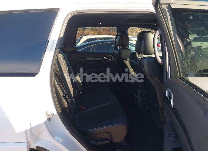 Photo 8 of 2019 Jeep Grand CHEROKEE ALTITUDE 4X4 (VIN 1C4RJFAG2KC547078)