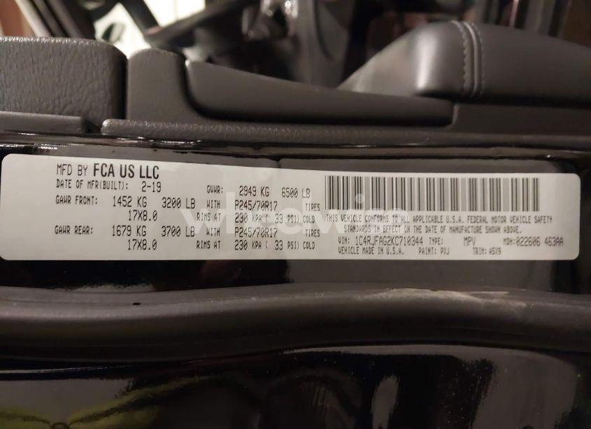 Photo 9 of 2019 Jeep Grand CHEROKEE LAREDO E 4X4 (VIN 1C4RJFAG2KC710344)