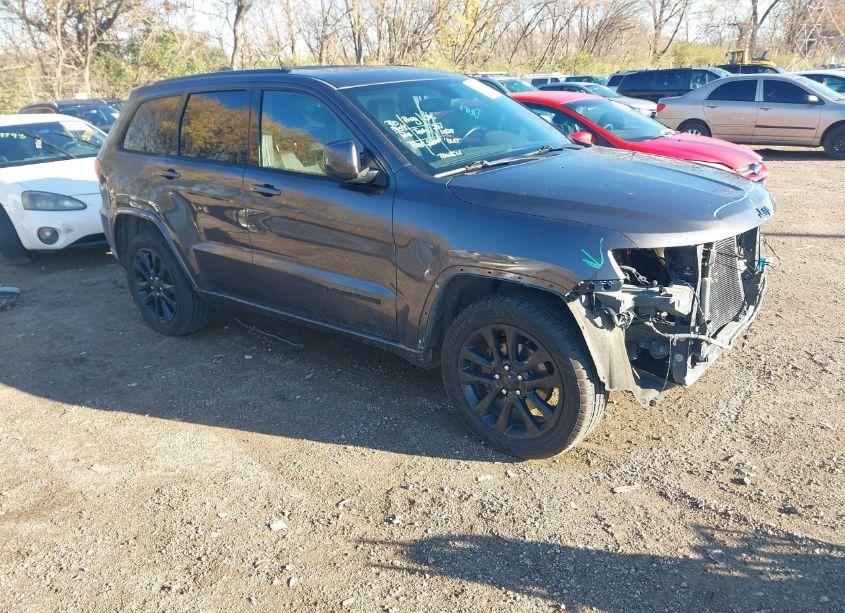 2019 Jeep Grand CHEROKEE ALTITUDE 4X4 (VIN 1C4RJFAG2KC845551) main photo