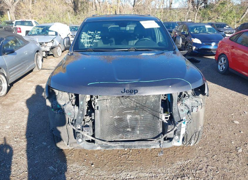 Photo 6 of 2019 Jeep Grand CHEROKEE ALTITUDE 4X4 (VIN 1C4RJFAG2KC845551)