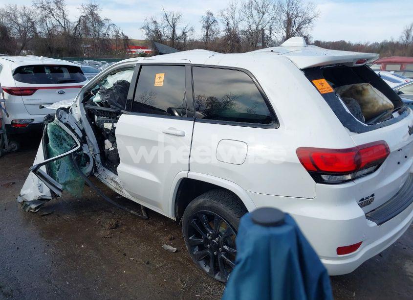 Photo 13 of 2019 Jeep Grand CHEROKEE ALTITUDE 4X4 (VIN 1C4RJFAG2KC855206)