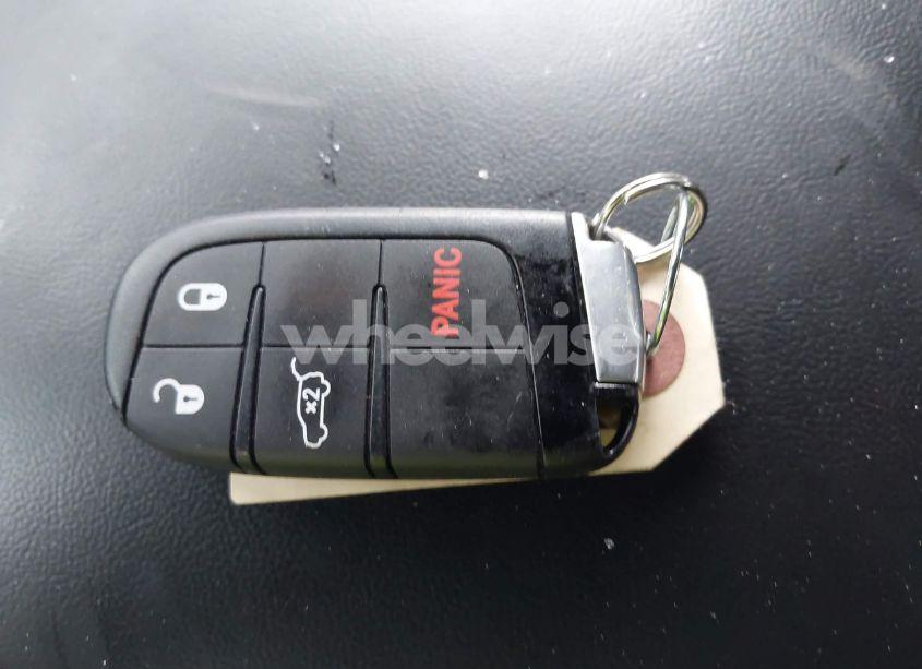 Photo 11 of 2020 Jeep Grand CHEROKEE LAREDO E 4X4 (VIN 1C4RJFAG2LC335945)