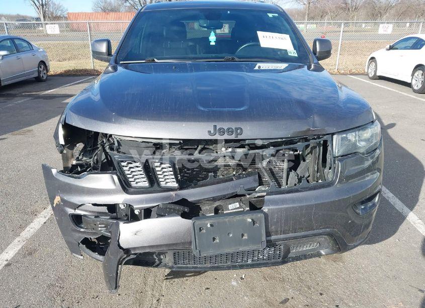 Photo 6 of 2020 Jeep Grand CHEROKEE LAREDO (VIN 1C4RJFAG2LC422745)