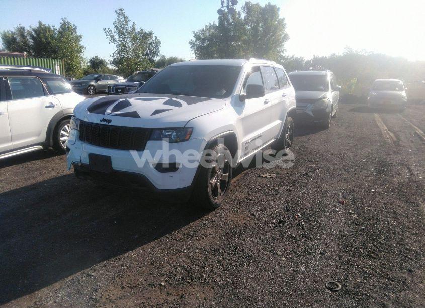 Photo 2 of 2021 Jeep Grand CHEROKEE FREEDOM 4X4 (VIN 1C4RJFAG2MC720827)