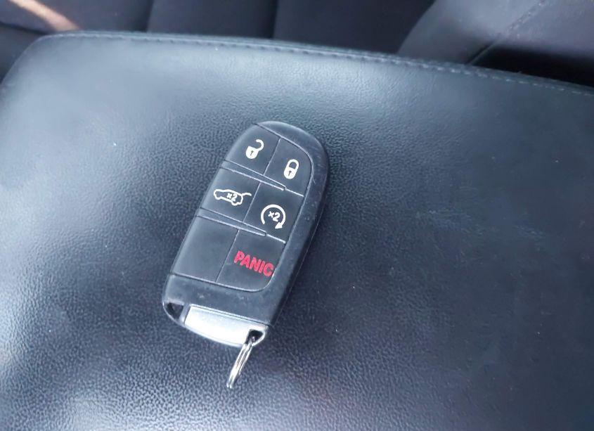 Photo 11 of 2021 Jeep Grand CHEROKEE LAREDO E 4X4 (VIN 1C4RJFAG2MC731911)