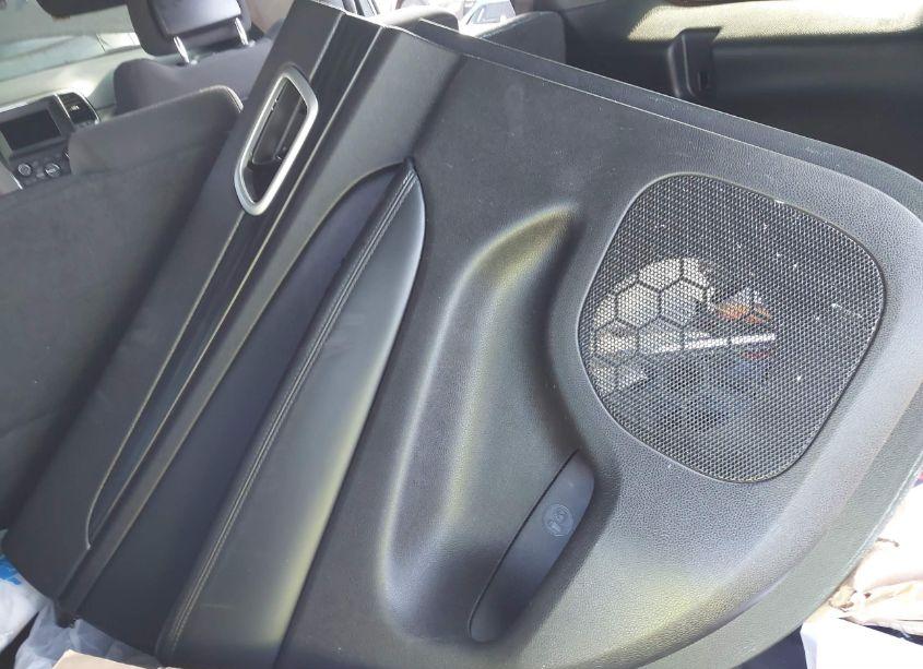 Photo 12 of 2021 Jeep Grand CHEROKEE LAREDO E 4X4 (VIN 1C4RJFAG2MC731911)