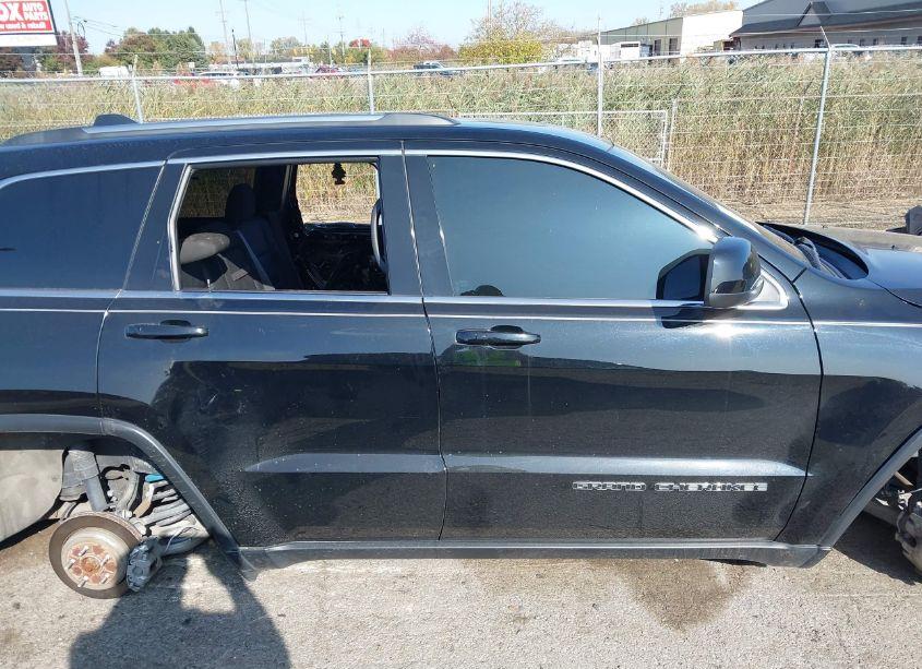 Photo 14 of 2021 Jeep Grand CHEROKEE LAREDO E 4X4 (VIN 1C4RJFAG2MC731911)