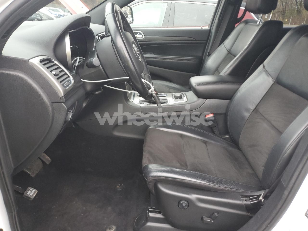 Photo 7 of 2022 JEEP GRAND CHEROKEE LAREDO E (VIN 1C4RJFAG2NC124795)