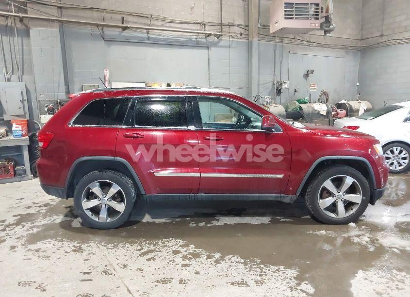 Photo 13 of 2012 Jeep Grand CHEROKEE LAREDO (VIN 1C4RJFAG3CC135897)