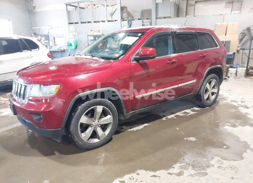 Photo 2 of 2012 Jeep Grand CHEROKEE LAREDO (VIN 1C4RJFAG3CC135897)