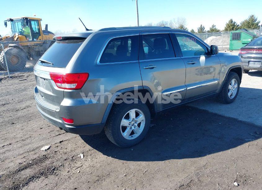 Photo 4 of 2012 Jeep Grand CHEROKEE LAREDO (VIN 1C4RJFAG3CC139805)