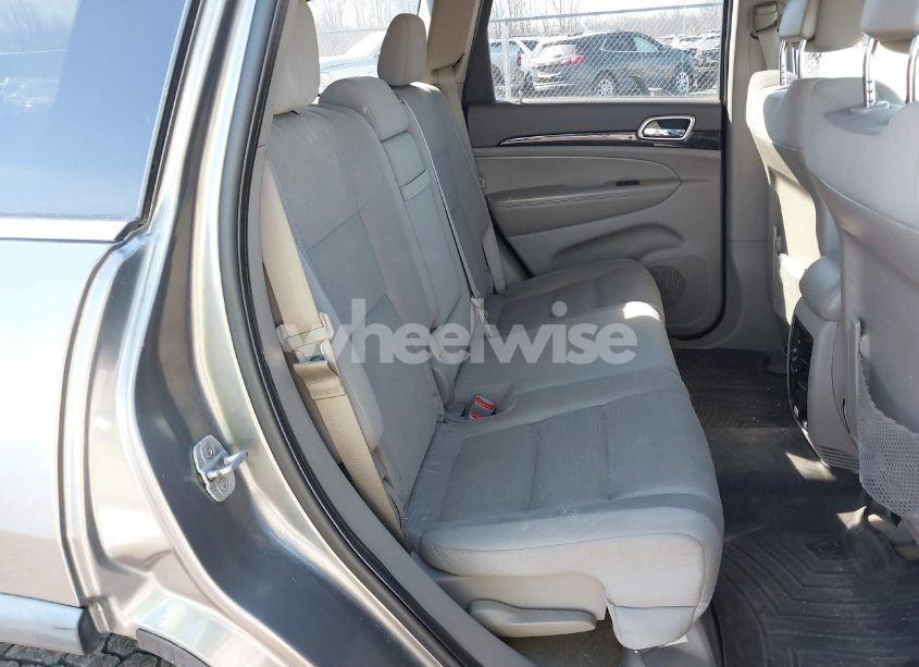 Photo 8 of 2012 Jeep Grand CHEROKEE LAREDO (VIN 1C4RJFAG3CC139805)