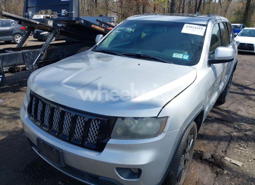 Photo 6 of 2012 Jeep Grand CHEROKEE LAREDO (VIN 1C4RJFAG3CC313436)