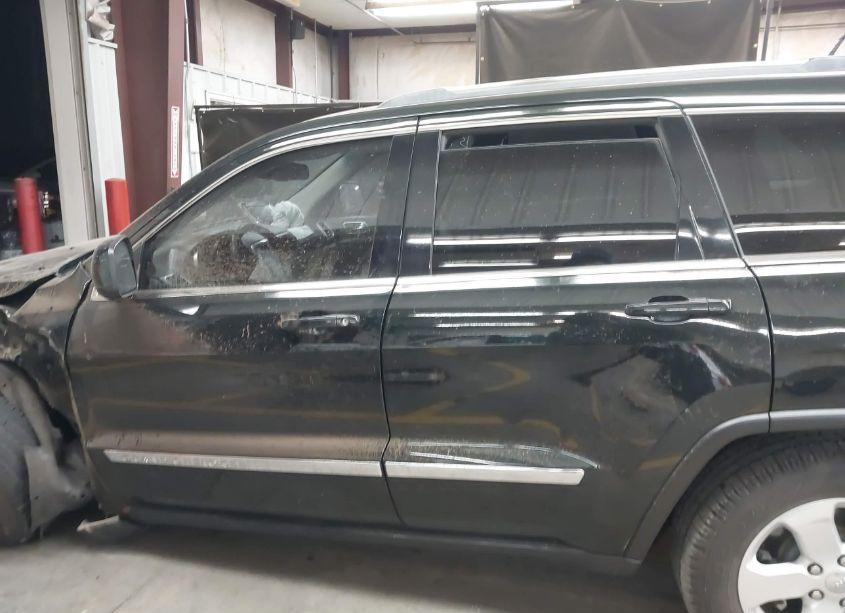 Photo 14 of 2012 Jeep Grand CHEROKEE LAREDO (VIN 1C4RJFAG3CC318605)