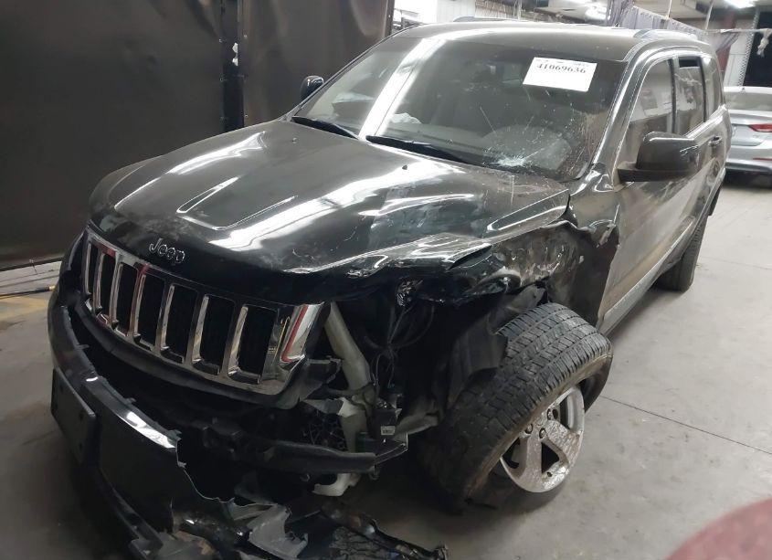 Photo 2 of 2012 Jeep Grand CHEROKEE LAREDO (VIN 1C4RJFAG3CC318605)