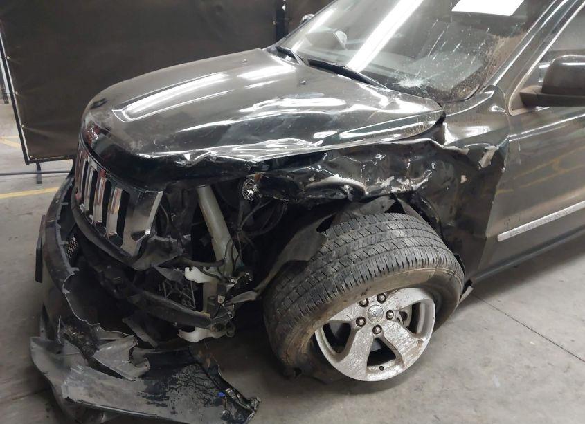 Photo 6 of 2012 Jeep Grand CHEROKEE LAREDO (VIN 1C4RJFAG3CC318605)