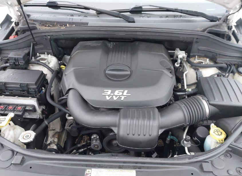 Photo 10 of 2012 Jeep Grand CHEROKEE LAREDO (VIN 1C4RJFAG3CC348896)