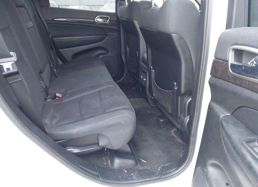 Photo 8 of 2012 Jeep Grand CHEROKEE LAREDO (VIN 1C4RJFAG3CC348896)