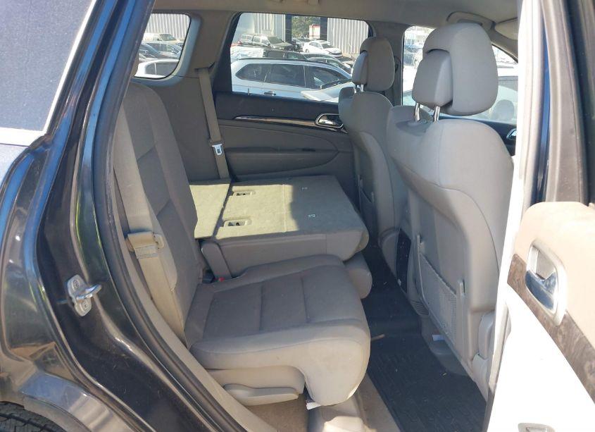 Photo 8 of 2013 Jeep Grand CHEROKEE LAREDO (VIN 1C4RJFAG3DC549540)