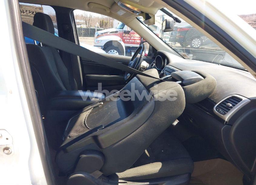 Photo 5 of 2013 Jeep Grand CHEROKEE LAREDO (VIN 1C4RJFAG3DC567410)