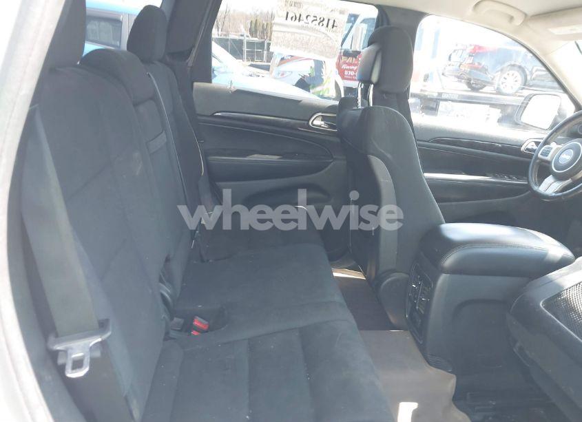 Photo 8 of 2013 Jeep Grand CHEROKEE LAREDO (VIN 1C4RJFAG3DC567410)