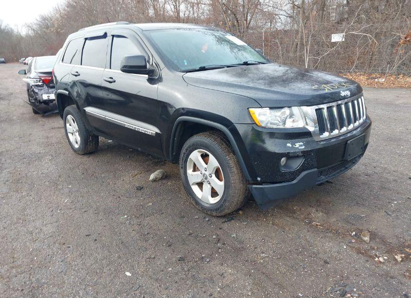 2013 Jeep Grand CHEROKEE LAREDO (VIN 1C4RJFAG3DC583686) main photo
