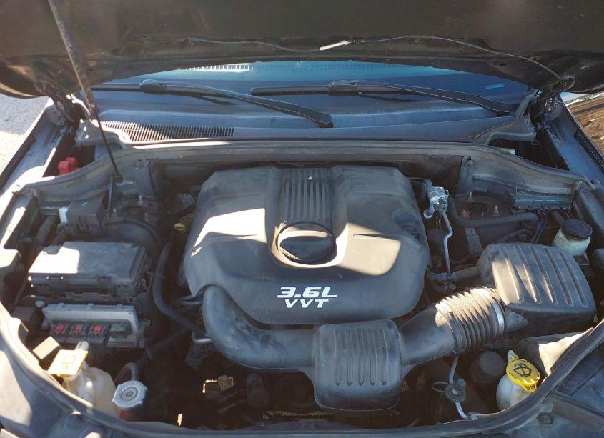 Photo 10 of 2013 Jeep Grand CHEROKEE LAREDO (VIN 1C4RJFAG3DC583901)