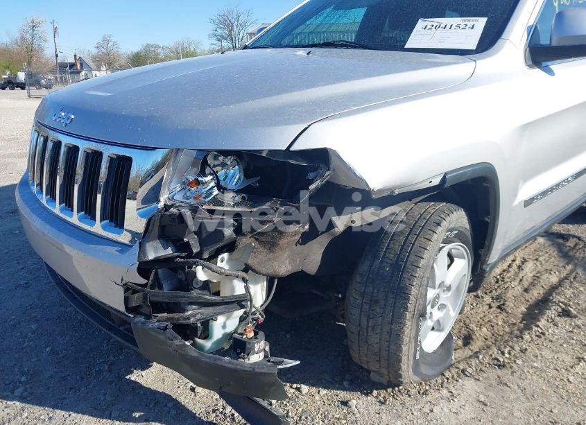 Photo 6 of 2013 Jeep Grand CHEROKEE LAREDO (VIN 1C4RJFAG3DC586667)