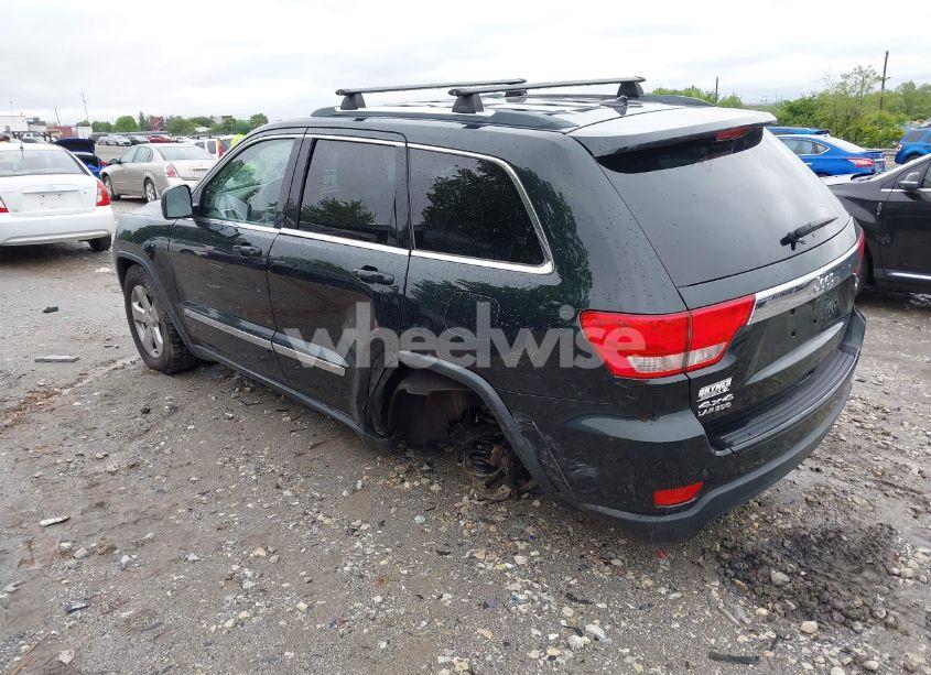 Photo 3 of 2013 Jeep Grand CHEROKEE LAREDO (VIN 1C4RJFAG3DC609784)