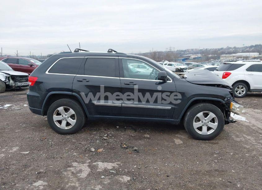 Photo 13 of 2013 Jeep Grand CHEROKEE LAREDO (VIN 1C4RJFAG3DC610191)