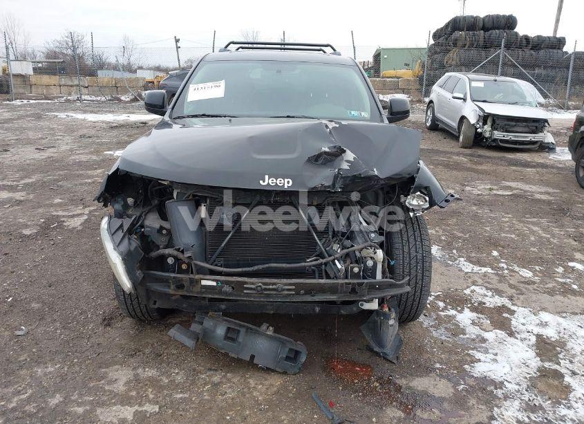 Photo 6 of 2013 Jeep Grand CHEROKEE LAREDO (VIN 1C4RJFAG3DC610191)