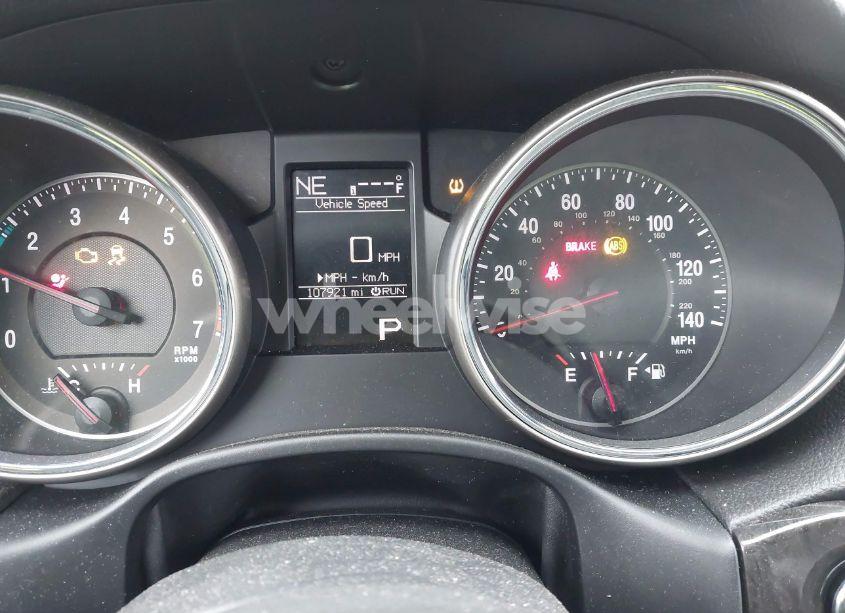 Photo 7 of 2013 Jeep Grand CHEROKEE LAREDO (VIN 1C4RJFAG3DC610191)