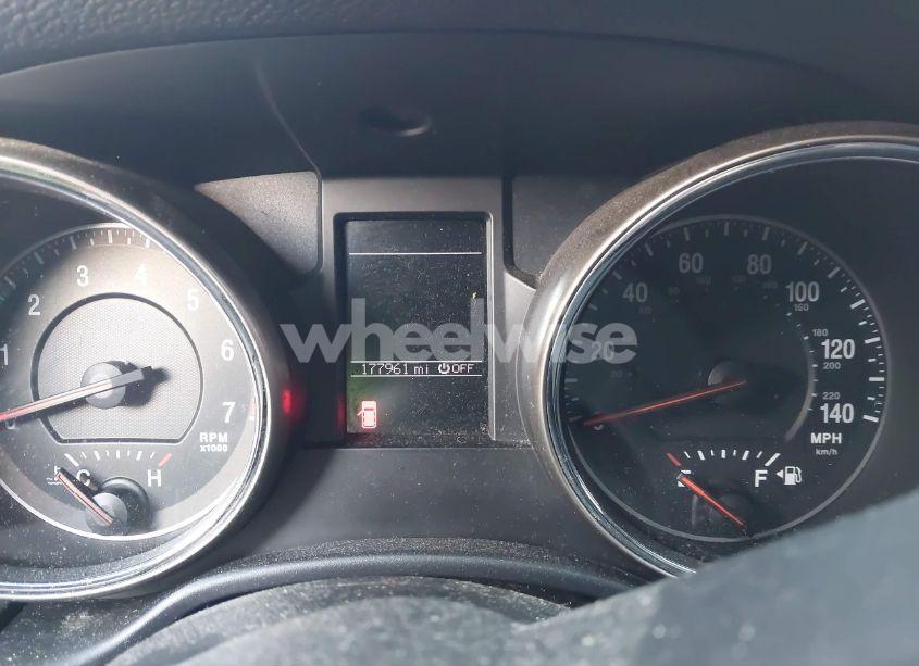 Photo 7 of 2013 Jeep Grand CHEROKEE LAREDO (VIN 1C4RJFAG3DC631039)